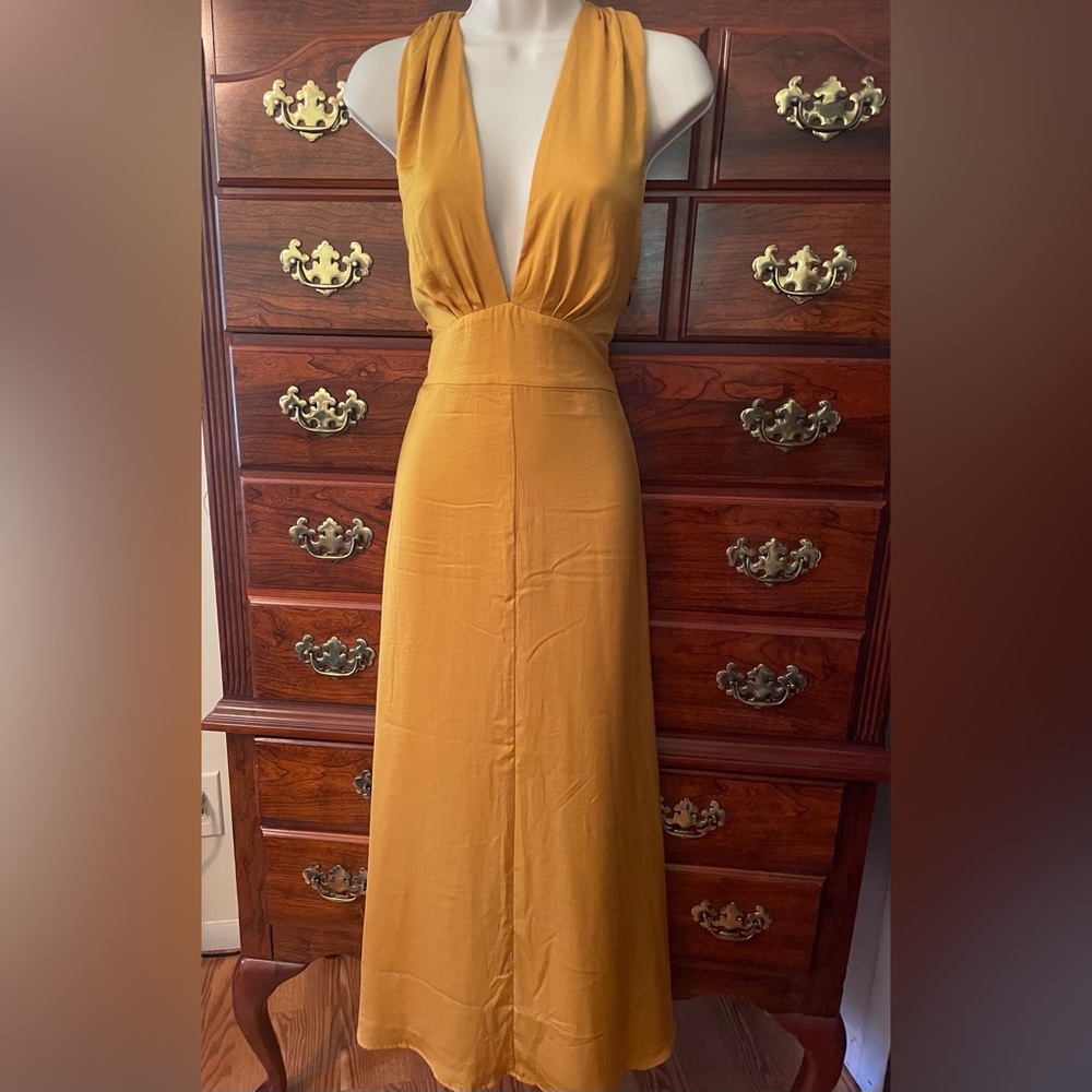Elegant Sunflower Yellow Plunge Dress